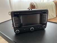 Unitate Radio VW / SEAT / SKODA – Touchscreen, Bluetooth, Navigație