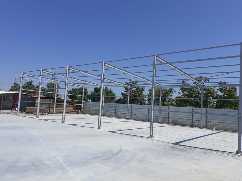 Structura hala metalica 10m x 30m x 4m