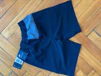 Pantaloni Nike cu eticheta