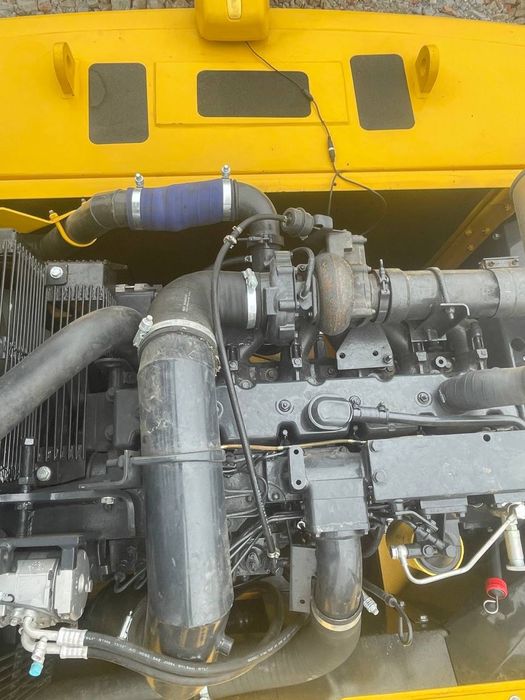 Гусеничный Komatsu 360. 10% to'lov bilan zakazga. 2023-йил.
