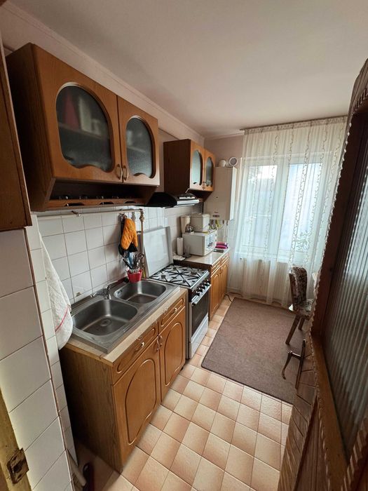 Apartament 3 camere, zona Spital de Recuperare