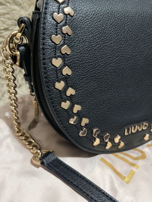 Дамска чант LIU.Jчерна със златно, без следи от употреба