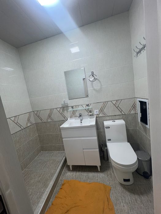 Srochna  2 xona 3 etaj kvartira sotiladi