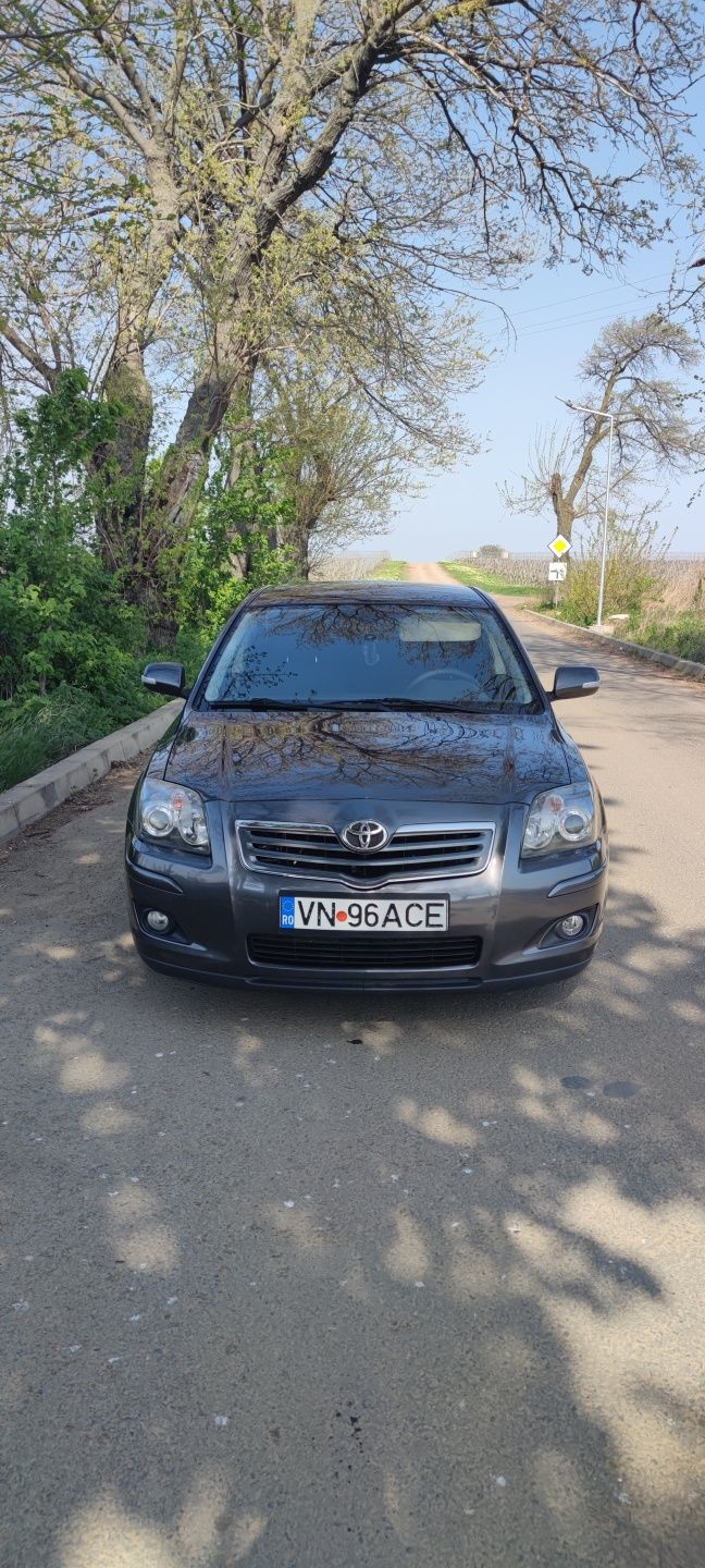 Toyota Avensis 2008 1.8 Benzina + GPL