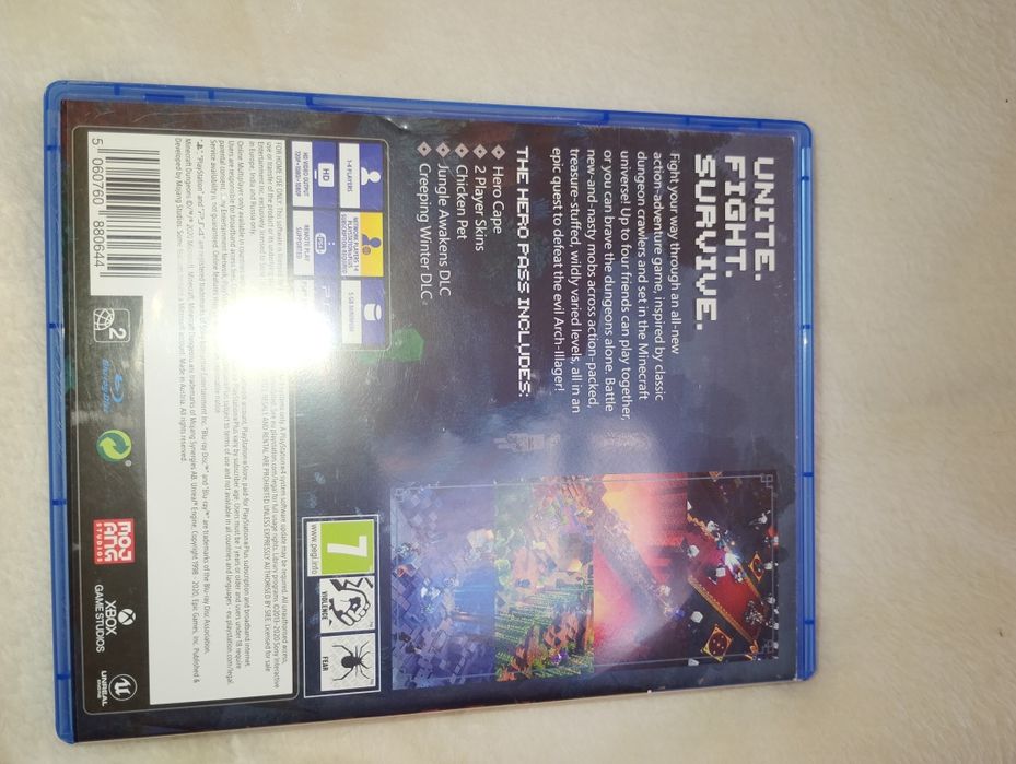 Minecraft Dungeons Hero Edition ps 4 ps5 playstation 4