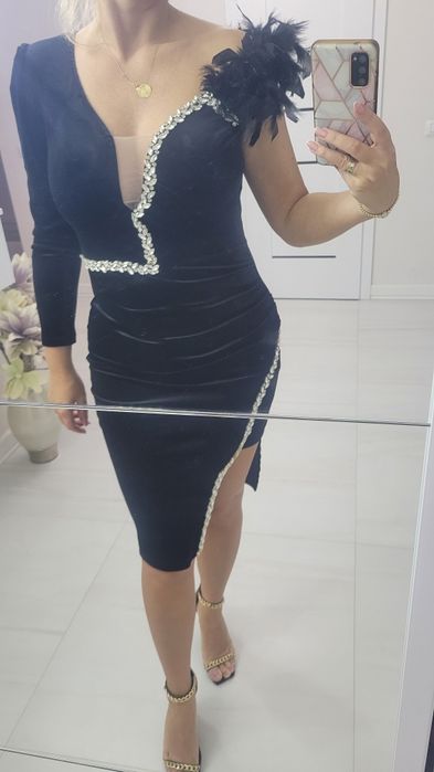 Vand rochite de gala