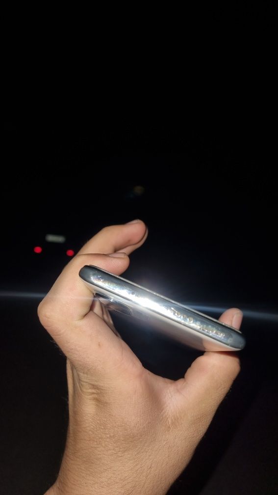 Poco f3 sotiladi