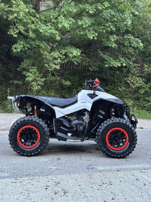 Vand sau schimb cu auto Can am renegade xxc