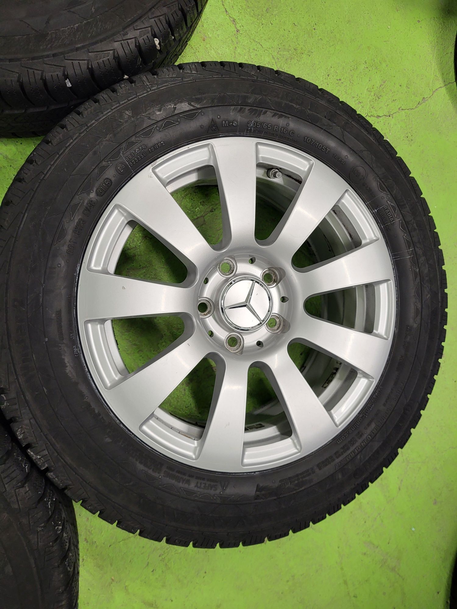 16 5x112 Mercedes Vito Viano 5х112 205/65/16 Continental