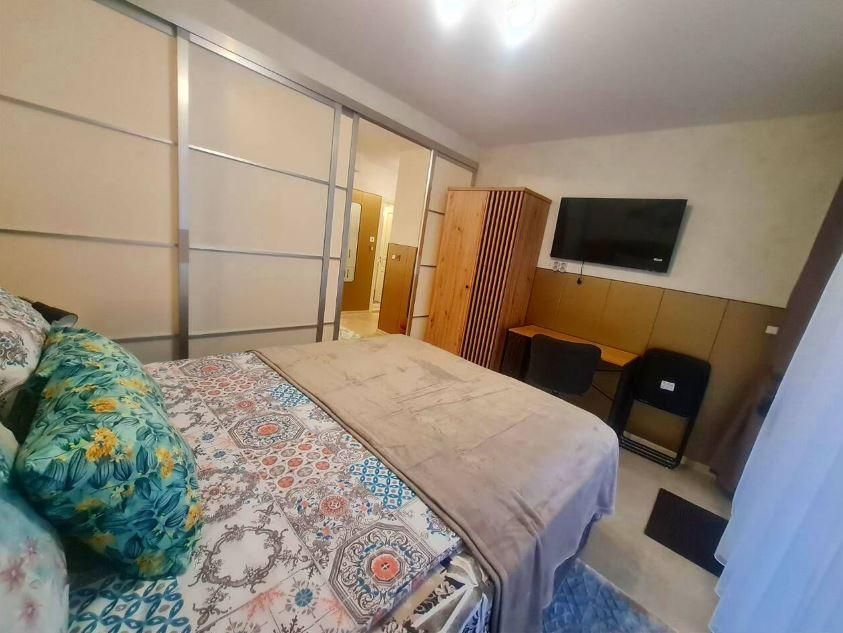 Дава се под наем Едностаен апартамент в Варна, Общината - 50 кв.м за 675 € - Снимка #3