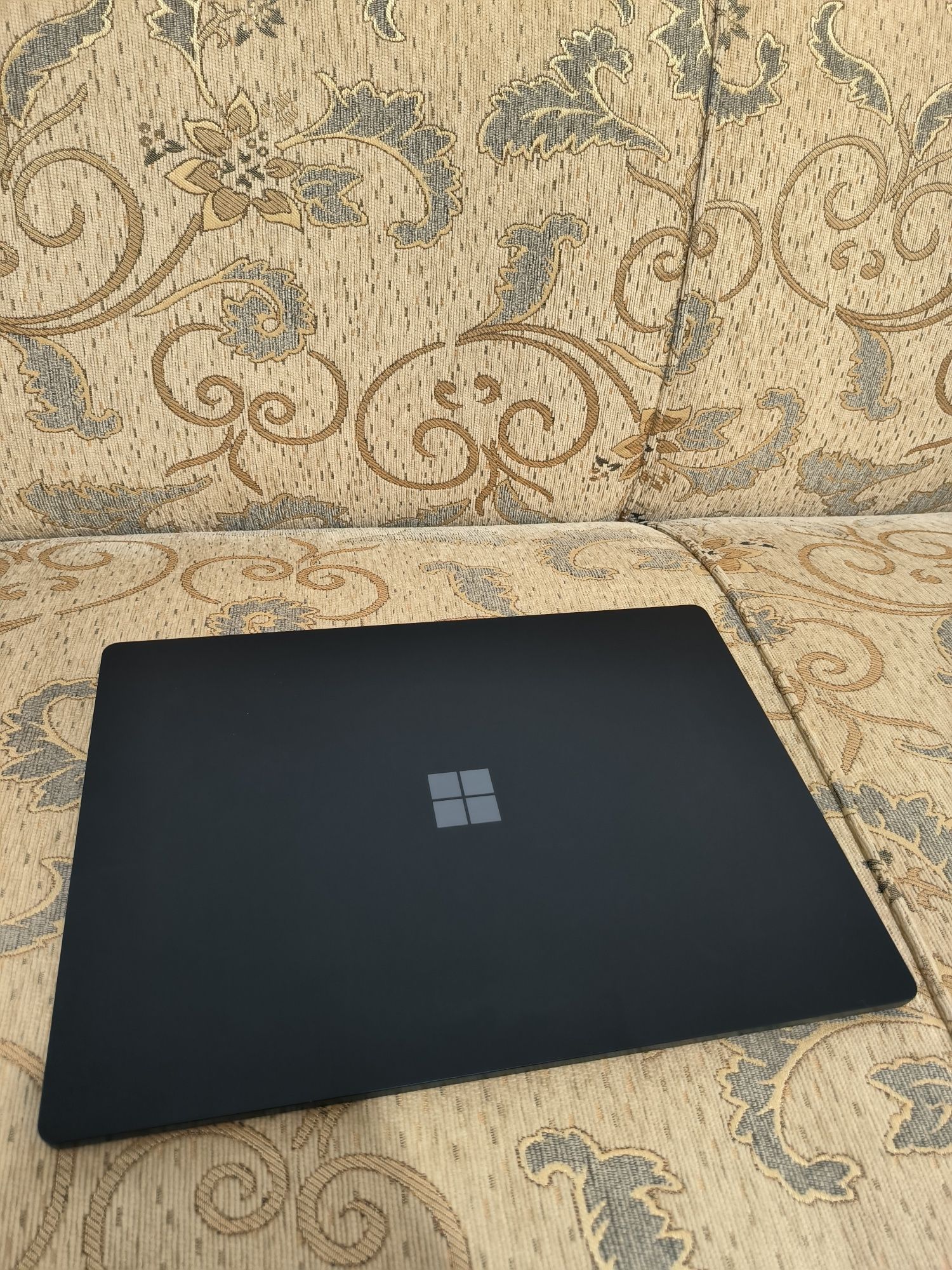 Microsoft Surface Laptop 4 32gb 1 tb