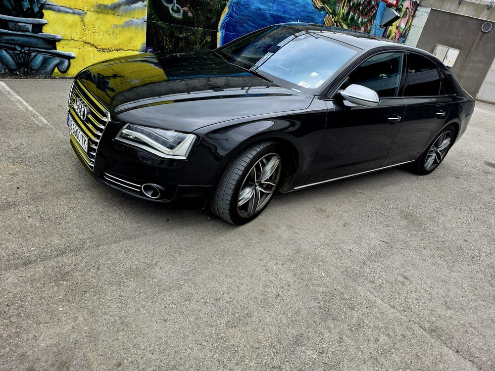 Audi A8 D4 4.2 FSI