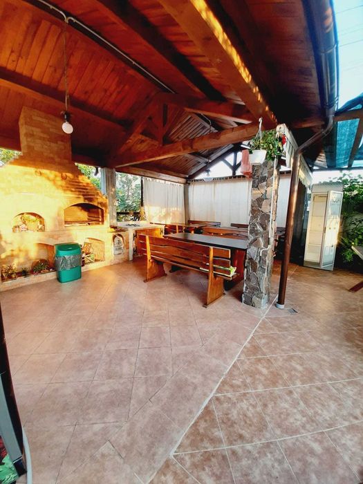 Cazare cu piscina. Se inchiriaza piscina pentru petreceri