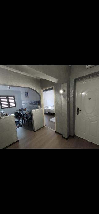 Apartament 2 camere decomandat