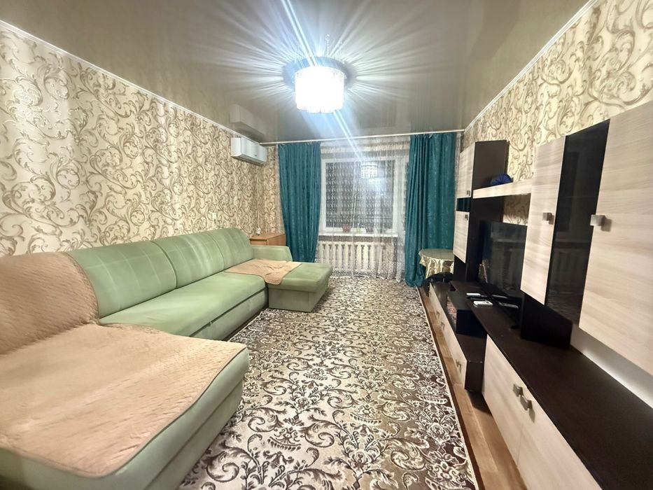 Продам 2 комнатную квартир район Пирамиды