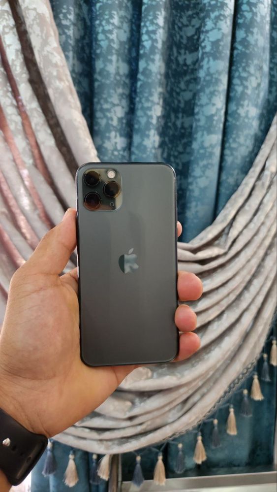 Iphone 11 pro  ideal