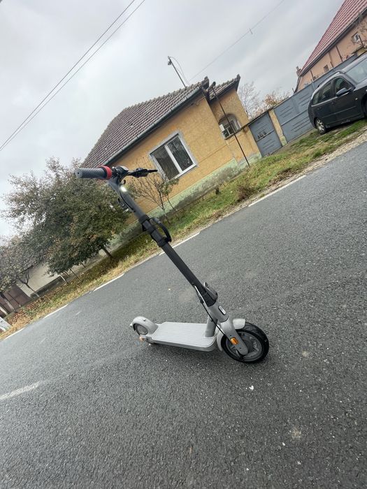 Vand/schimb trotineta electrica NOUA