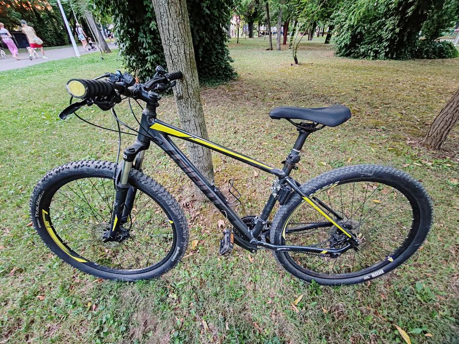 Mtb Giant, roti pe 29, masura M,  transmisie 3x9, frane hidraulice