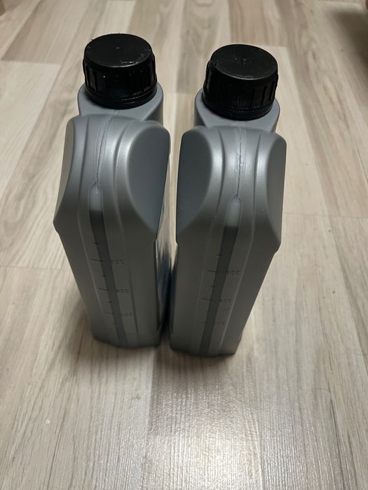 Оригинално двигателно масло ХОНДA 5W30 Honda Engine Oil - 1 литър