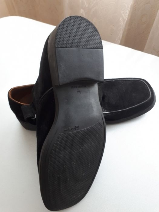 Pantofi culoare negru,pe arici ( scai)