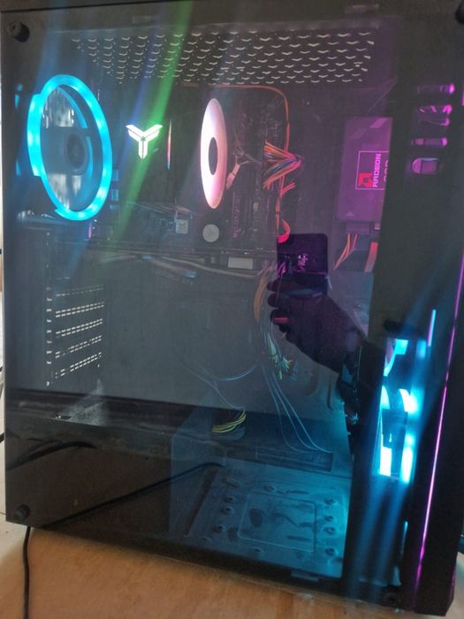 продается Пк обращайтесь на номер