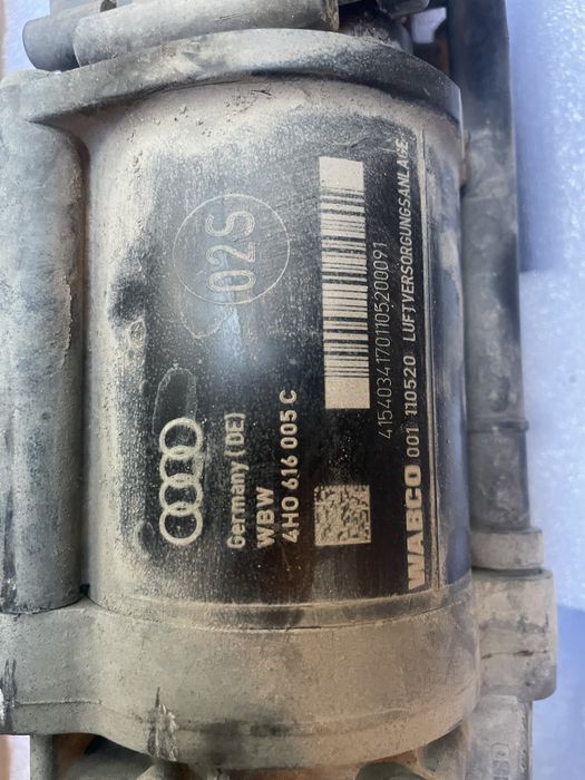 Компресор окачване Audi A8 D4