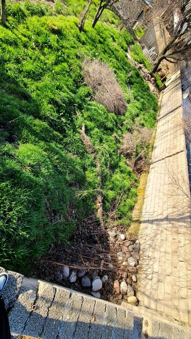 Yer sotiladi 3.5 sotix tez sotish