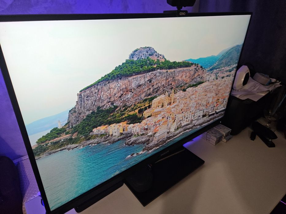 Monitor 4k Philips 32" in stare foarte buna