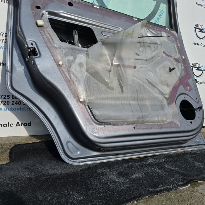 Portiera usa stanga spate Opel Zafira B