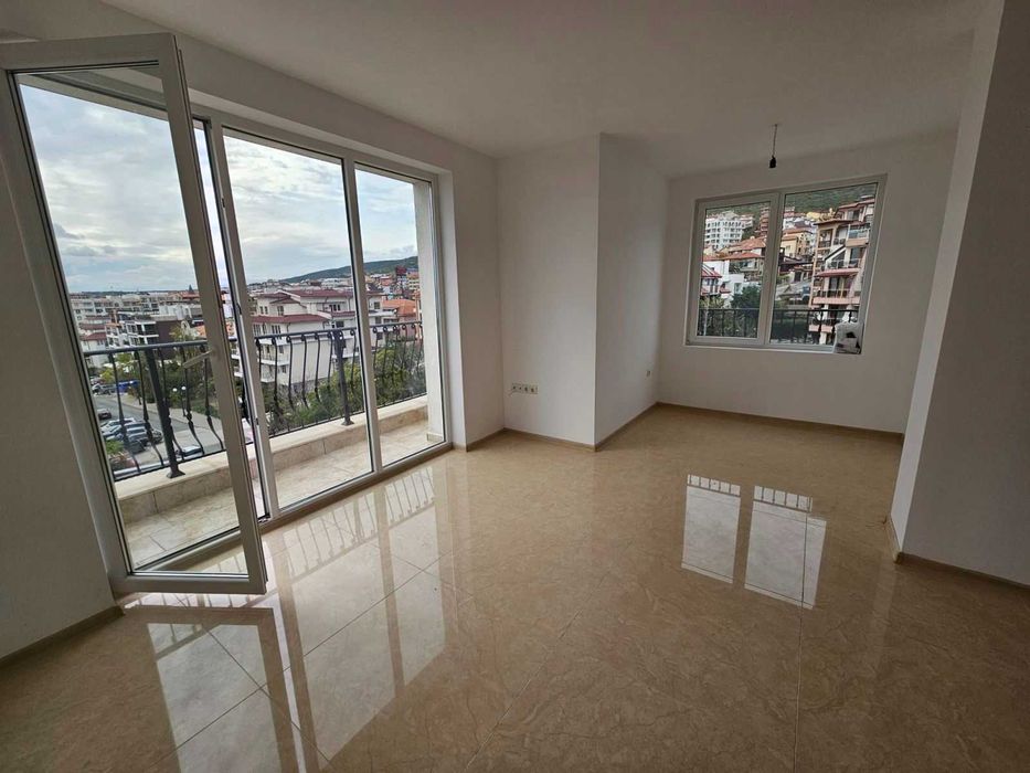 Продава се Двустаен апартамент в Свети Влас - 142 кв.м за 2013 €/кв.м - Снимка #10