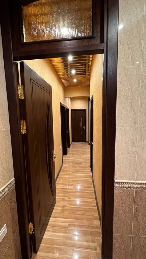 3- комнатная квартира с ремонтом