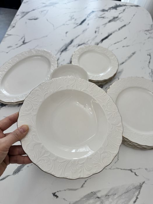 Продается набор посуды на 6 персон