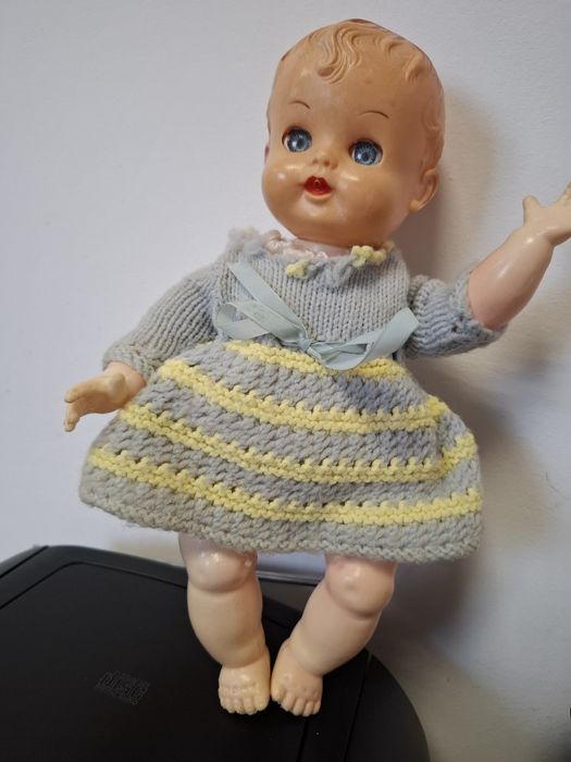 Papusa celuloid veche anii 1930-1950 Hong Kong 28 cm