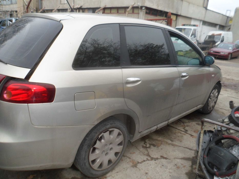 Фиат Крома 2006год. 1.9 JTDM 120к.с.Само на части