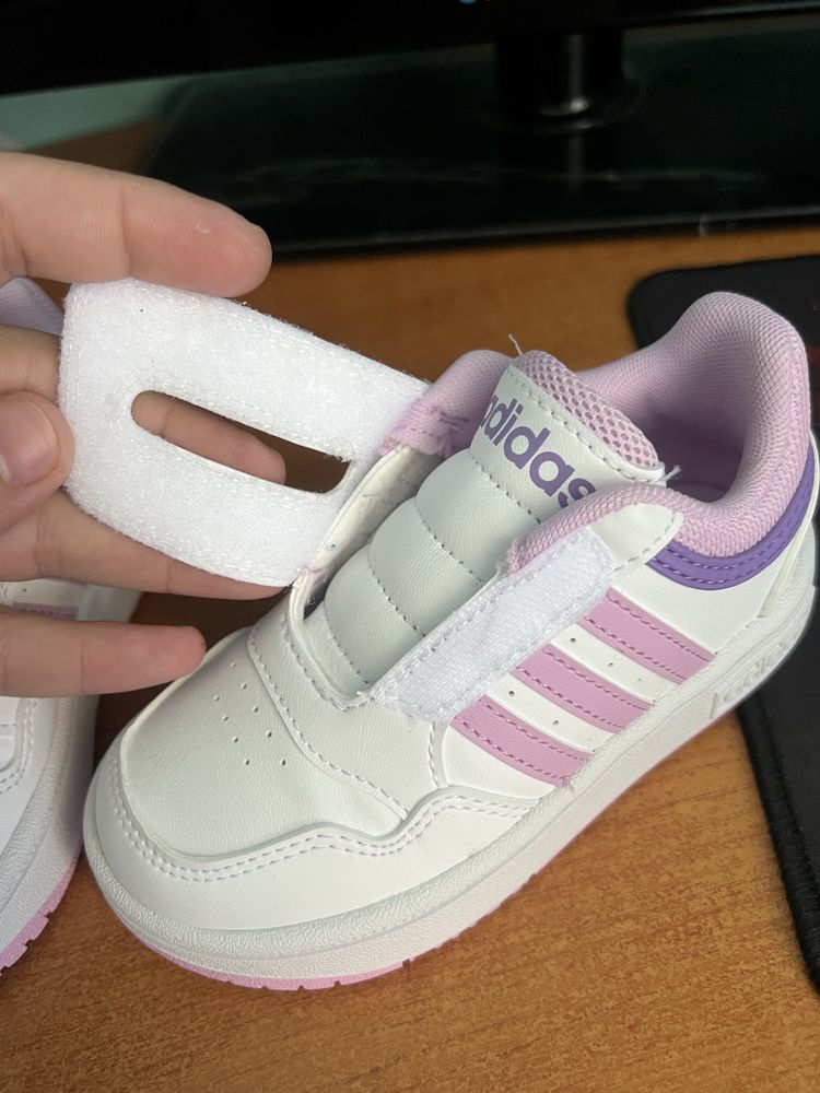Детски оригинални маратонки Adidas