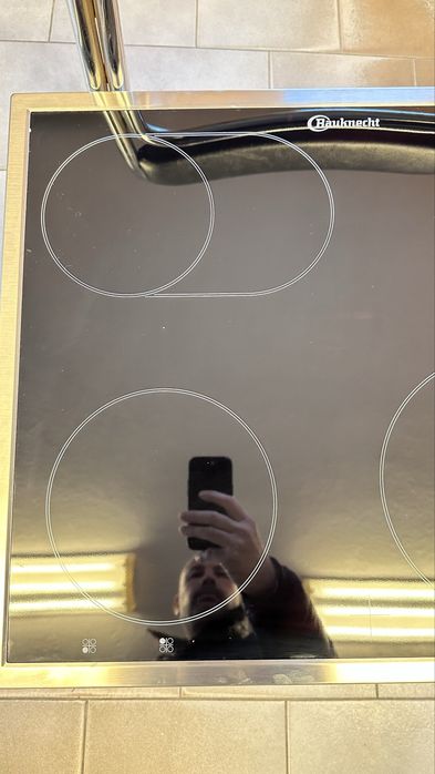 Котлони за вграждане 4-ка Bauknecht