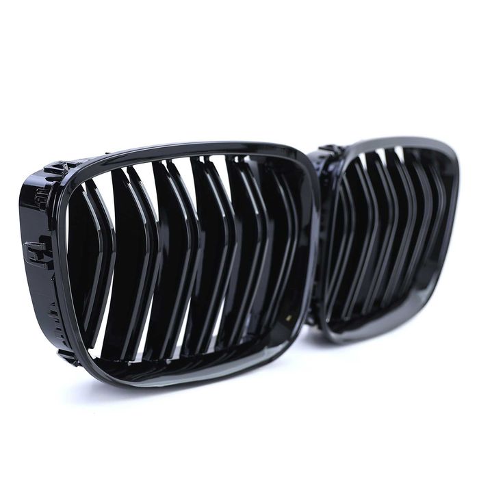Set 2 Grile Duble M Nari Bara Fata BMW Seria 5 GT F07, Negru Lucios
