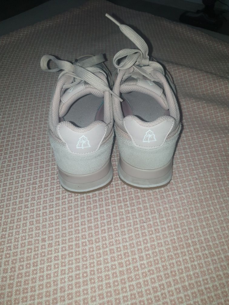 Adidasi- Sneakers roz pudrat Beach Mountain marime 36
