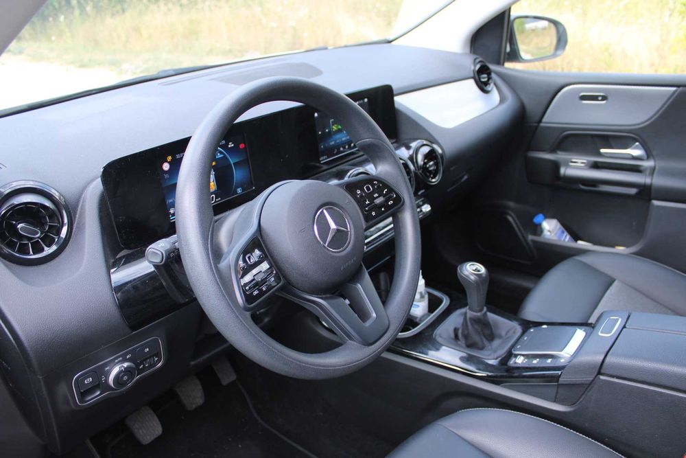 Mercedes B180 2022