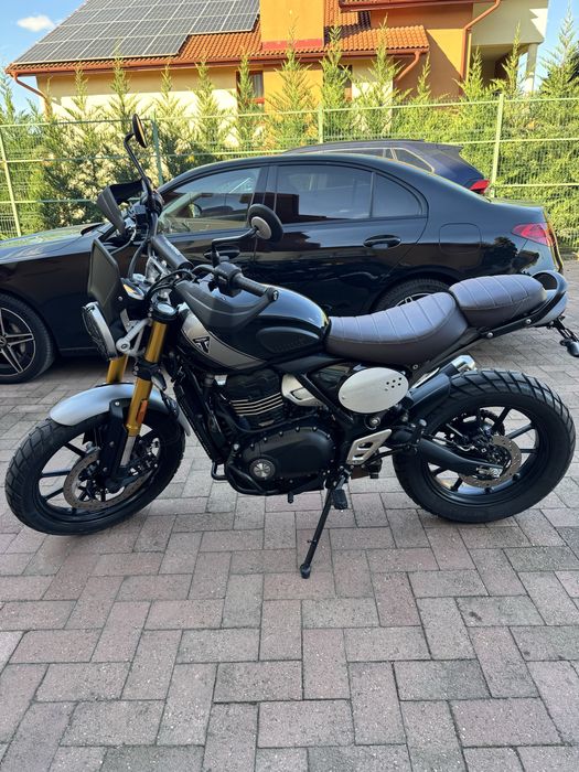 Triumph Scrambler 400X