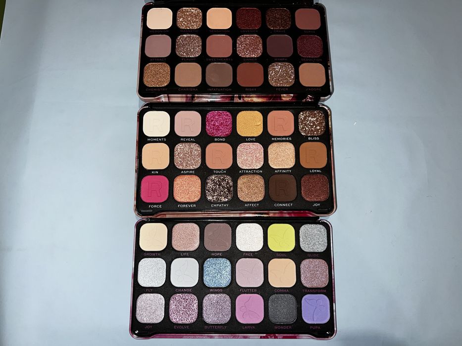 *обновена* Палитри Revolution,Morphe,BH,Essence,Sephora,Jeffree и др.