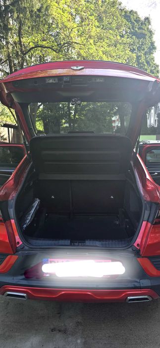 Autoturism Renault ARKANA