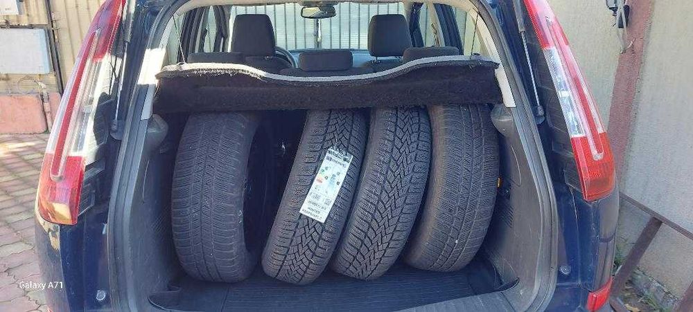 Vand Ford Cmax 2008 pret bun unic proprietar