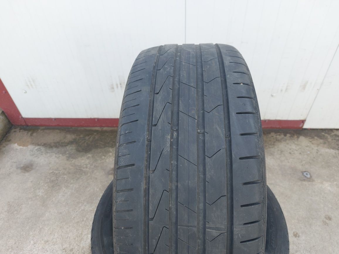 125 lei bucata! Doua anvelope de vara 235 55 17 Hankook