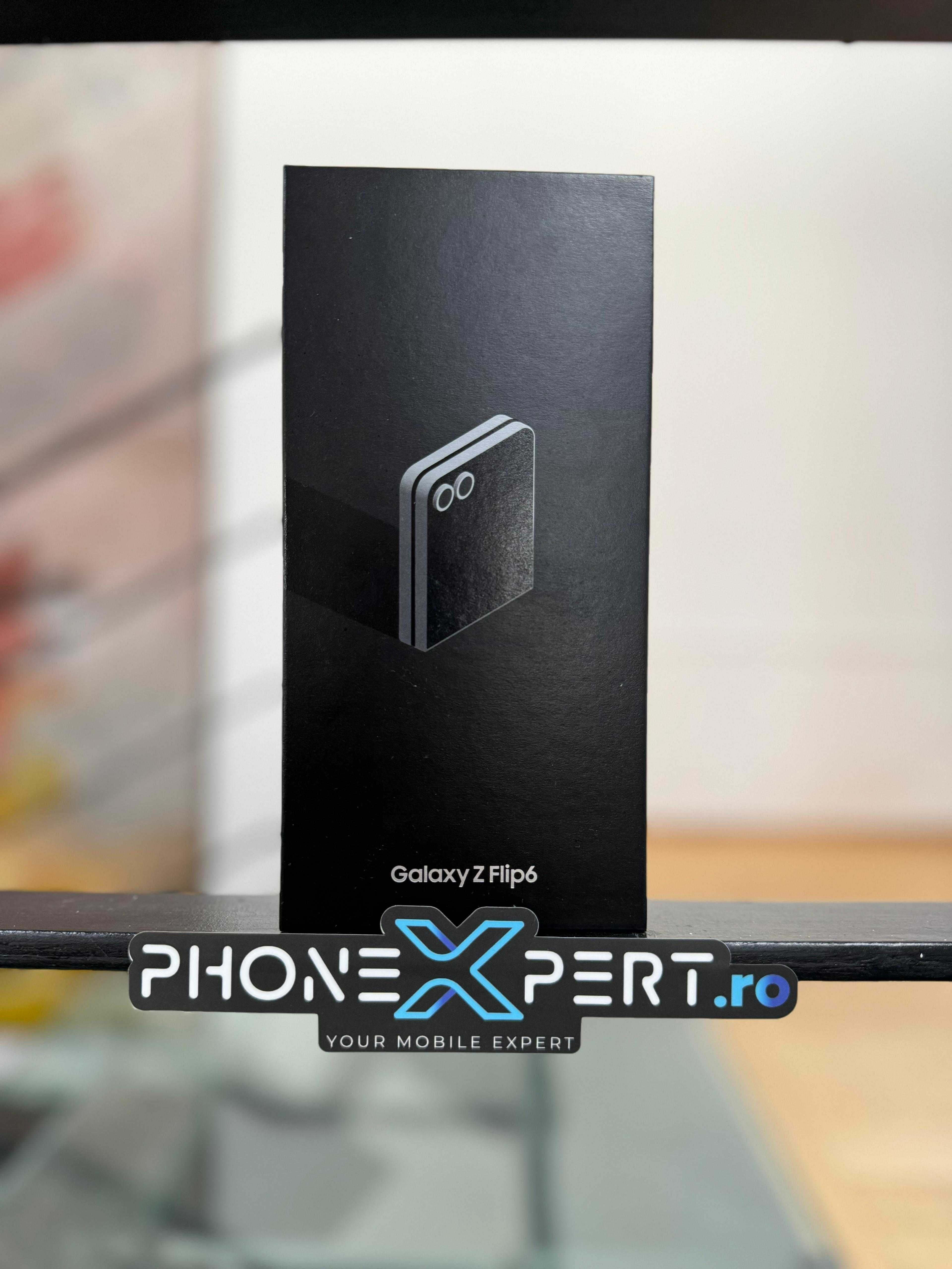 NOU Samsung Galaxy Z Flip 6 256GB Shadow Silver cu Garantie