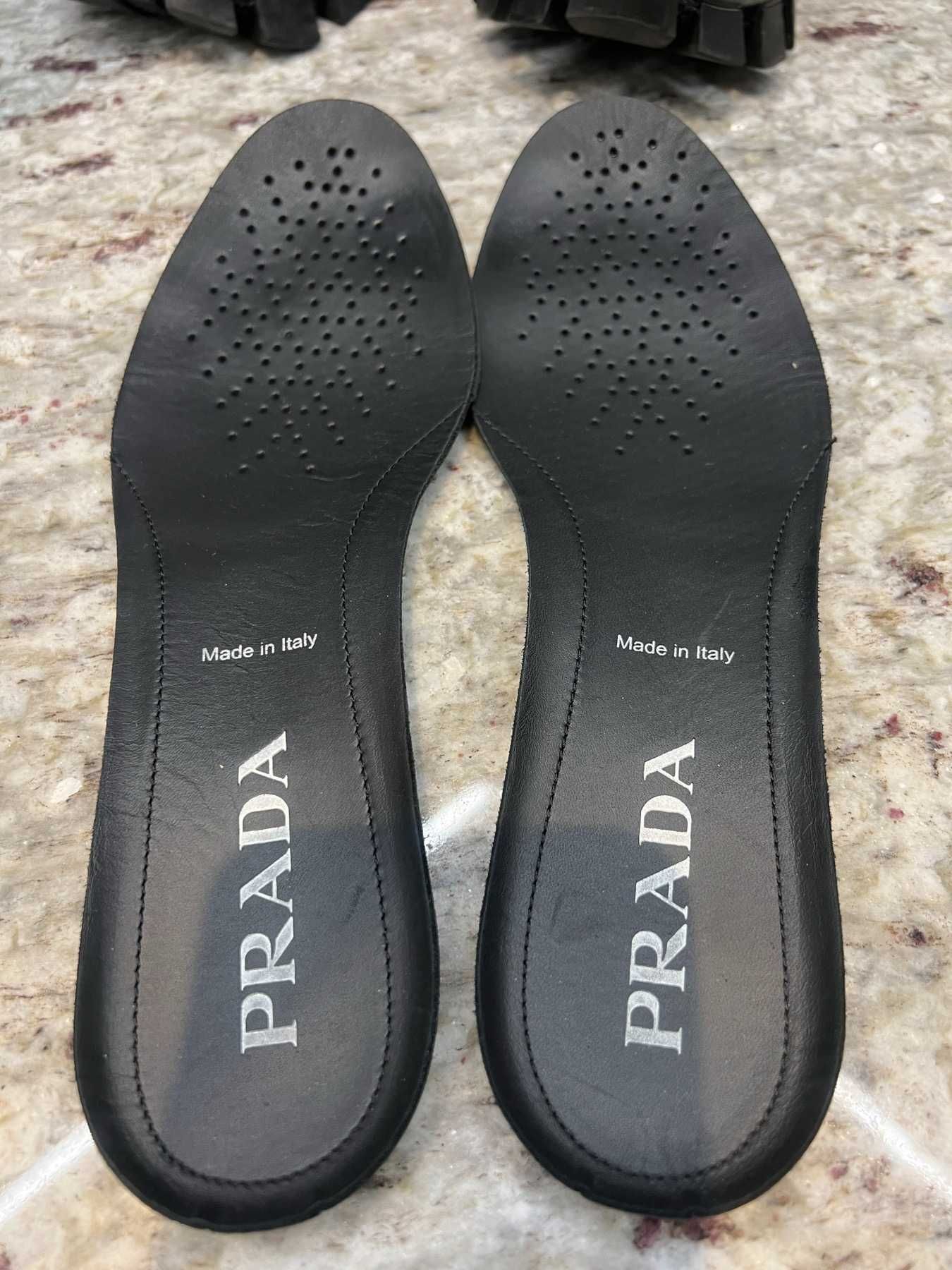 Prada оригинални