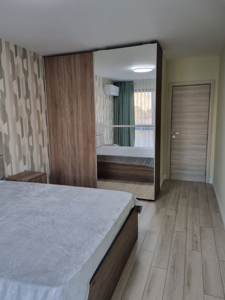 Дава се под наем Тристаен апартамент в Пловдив, Кършияка - 110 кв.м за 700 € - Снимка #5