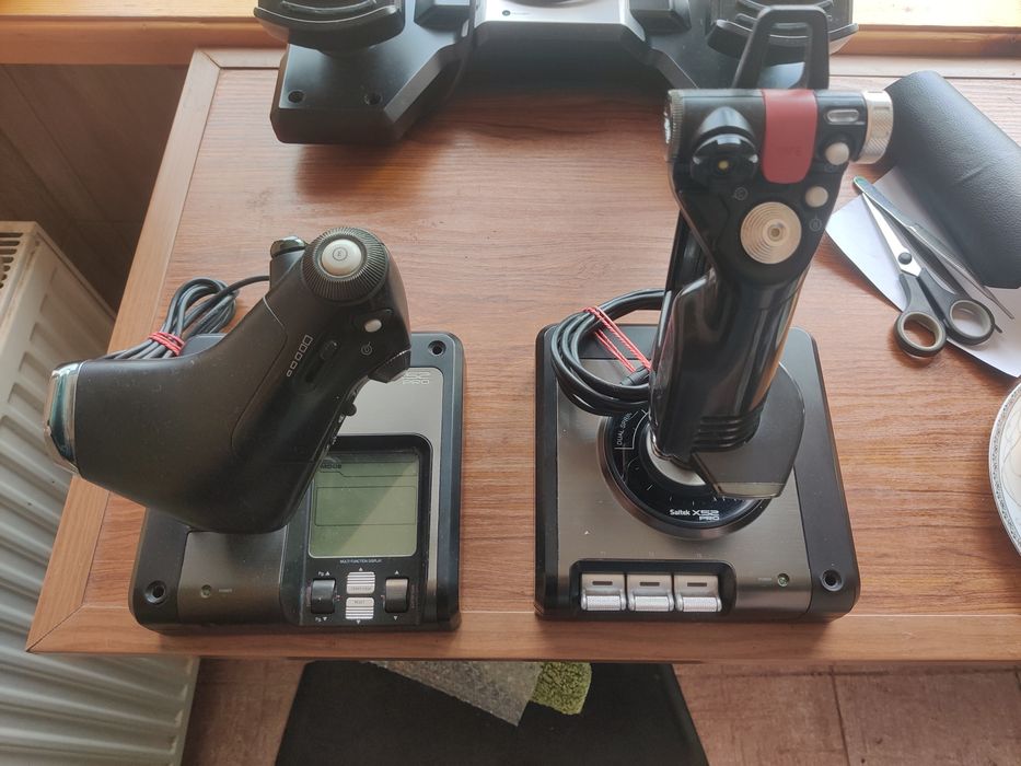 Joystick mansa si maneta Logitech G Saitek X52 PRO