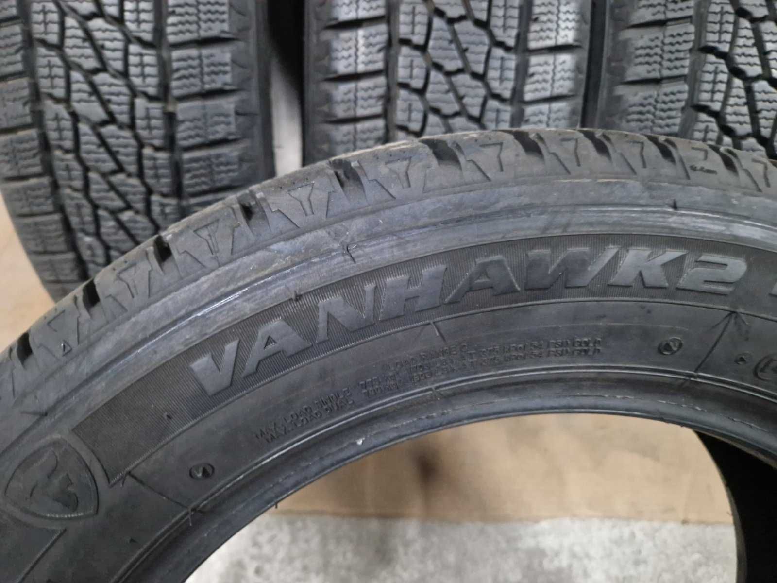 4 Firestone R16C 195/60
зимни бусови гуми DOT4019