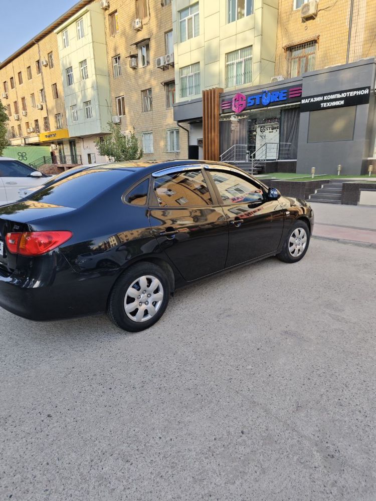 Хундай Аванте 2008 год,краска родная,пробег 153км